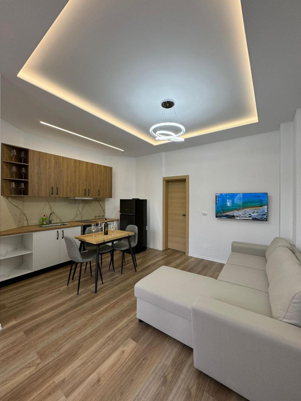 Vila Golden Sand Ksamil Bagian luar foto