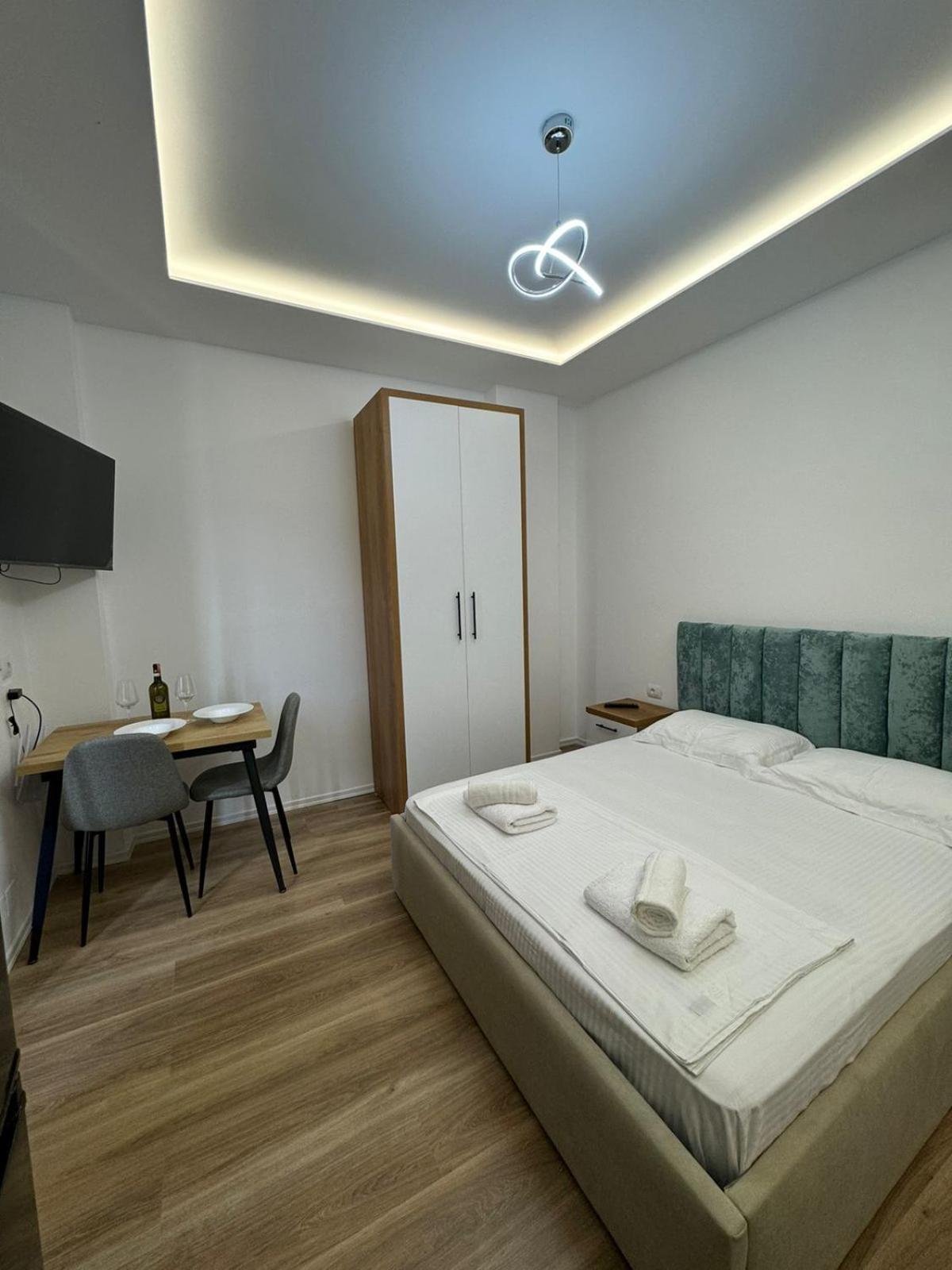 Vila Golden Sand Ksamil Bagian luar foto